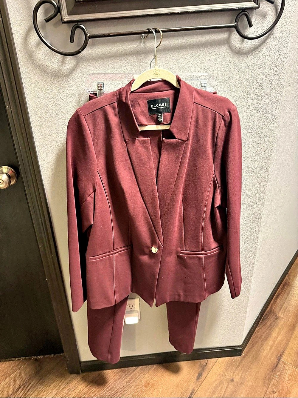 ELOQUII Burgundy Pantsuit Sizes 20 & 22 Like New